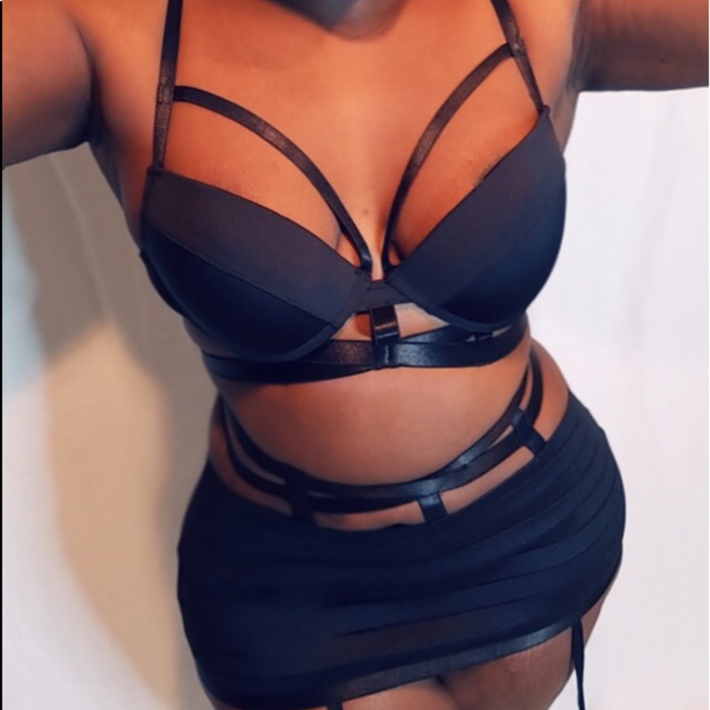 2pc Gartered set